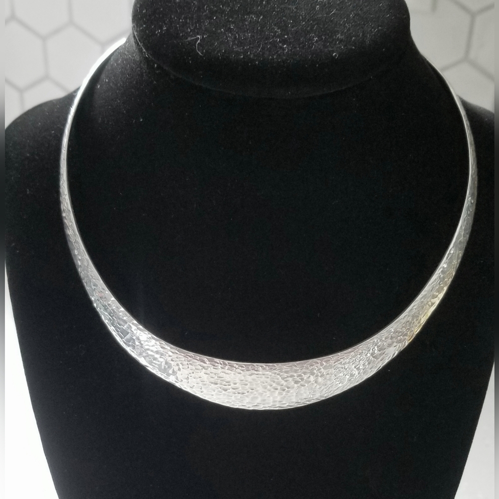 Vintage Handcrafted Artisan Hammered Sterling Silver Collar Choker